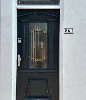 Wormerveer Apartment | Smile home, Zaanse schans and Amsterdam Appartements