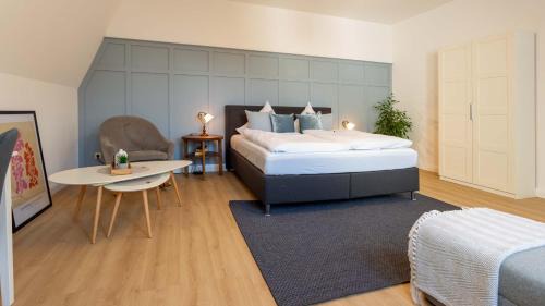 Crimmitschau Apartment | Smiles Homes Appartement 52m2 im Hotel Mauritius - Privatparkplatz kostenfrei, Frühstück buchbar, direkt im Zentrum