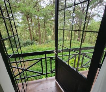 Da Lat Cabin | Smiling Pine Dalat - Thông Reo