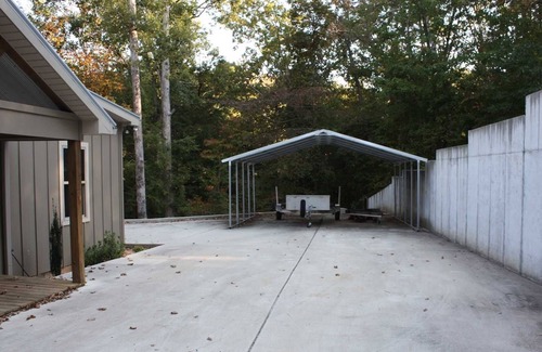 Jasper Cabin | Smith Lake Rentals & Sales - CANDY ON CLEAR CREEK - Long Term Rental Only