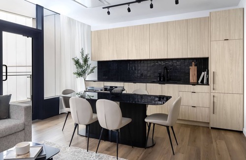 Yaletown Hotel | Smithe House