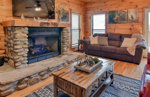 Chalet Village Cabin | ⛰Smokerise Lodge⛰Sleeps14 Gr8 view of the Smokies!