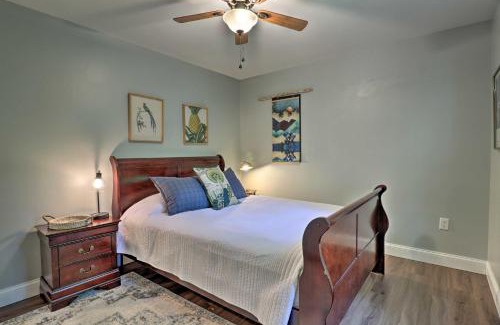 Leicester House | Smoky Mountains Leicester Home with Deck!