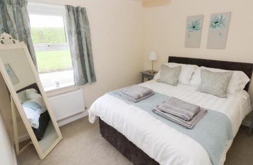 Lydstep House | Smugglers