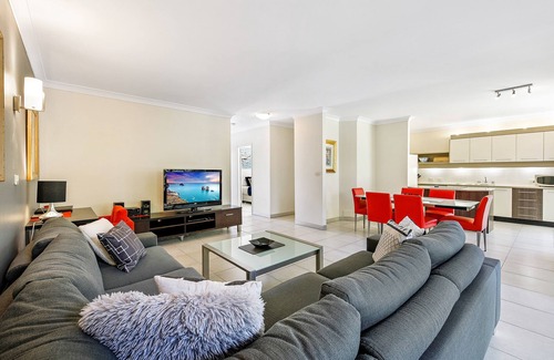 Korora Apartment | Smugglers On The Beach 2 Bedroom Apartment