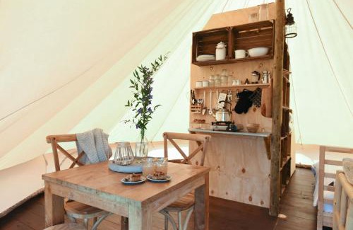 Echtenerbrug Other | Smuk Grutte Bell Tent