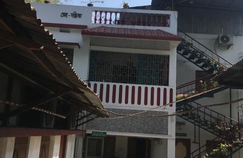 Agartala House | Sneha-Mallika