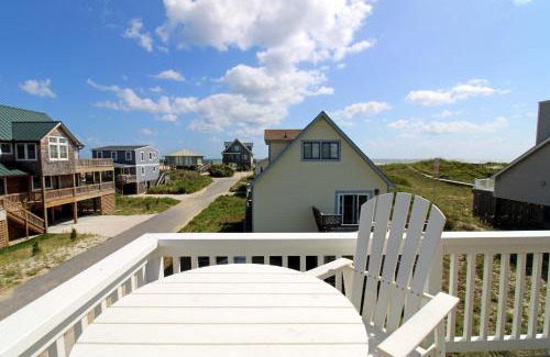 South Nags Head House | SNH218 At Ease