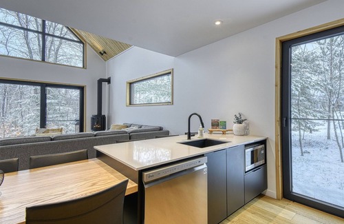 Mont-Tremblant Ski Chalet | Snohaus Chalets