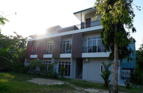 Pa Klok Hotel | Snooze Inn Phuket - Free Shuttle to Bang Rong Pier