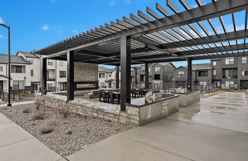 Mountain Green House | Snow Basin Ski Condo SPECIAL! 249/night! Brand NEW! Luxury 3-bedroom, sleeps 8.