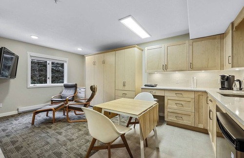 Sun Peaks Apartment | Snow Creek Village 11b: Serene, Studio Condo