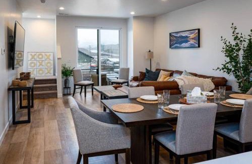 Mountain Green House | Snowbasin Summit Townhome