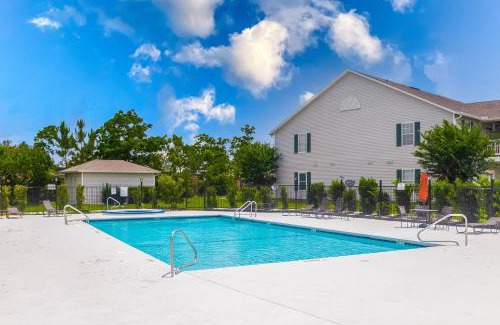 Summerdale Apartment | Snowbird Haven