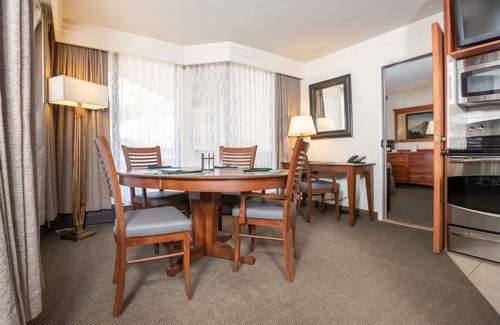 Salt Lake Mountain Resorts Resort | Snowbird Ski In/Out Cliff Club w/private Hot Tub