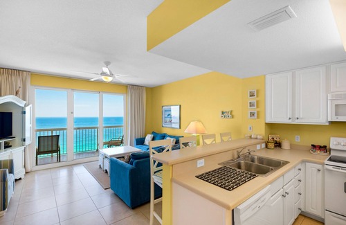 Lower Grand Lagoon Condo | Snowbird Special - 5 Star Beachfront Condo Seychelles Resort Panama City Beach