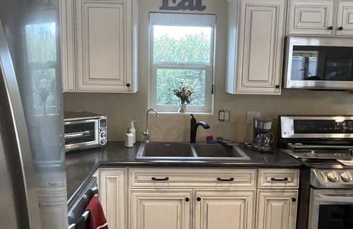 East Mesa House | Snowbirds! Age 55+ Gated community. Pool. Jacuzzi. Pickle Ball