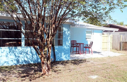 Holiday Lake Estates House | Snowbirds' Dream, Minutes from the Beach, Shopping, Nature and Biking Trails
