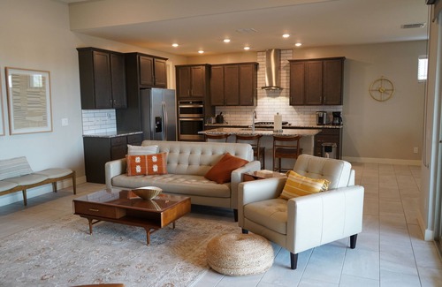 Montecito in Estrella House | Snowbirds & Sports Fans - Your Immaculate Desert Oasis Awaits