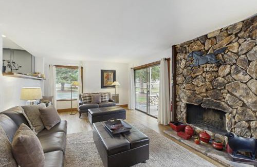Sun Valley Apartment | Snowcreek 1520