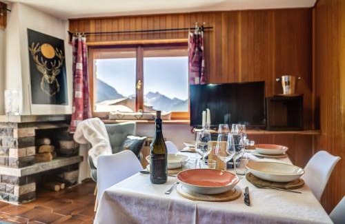 Lignod Apartment | Snowflakes Retreat - Roomy Apartment with a view & Relax Solarium CIR 0133