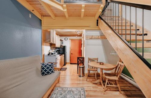Glacier Apartment | Snowline Lodge Condo 18 - Beautifully Remodeled!