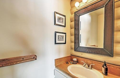Snowmass Village House | Snowmass Home with Hot Tub, Fireplace, and Mtn Views!