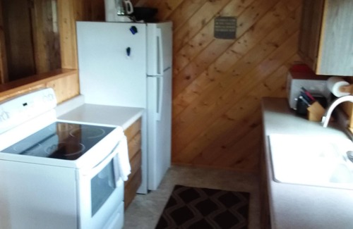 Glendevey House | Snowmobile And ATV Right Out The Front Door