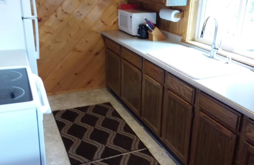Glendevey House | Snowmobile And ATV Right Out The Front Door