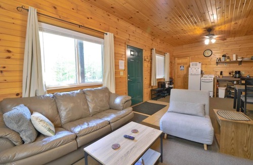 Washburn Cabin | Snowmobile, Ski, or ATV Direct from This Cozy Cabin!