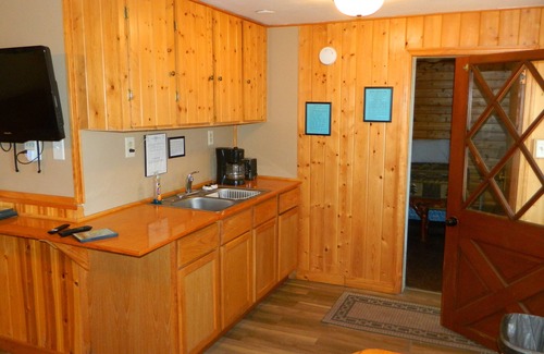 Gordon Cabin | Snowmobilers heaven, right on Trail head! 2.5 hours from Twin Cities.n