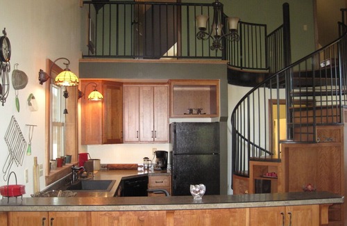 Belfort House | SNOWMOBILERS WELCOME - right on C8 trail, trailer parking available.