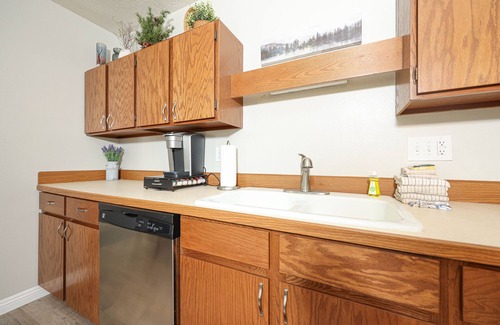Brian Head Condo | Snowy Peaks Haven sleeps up to 6 in Brian Head