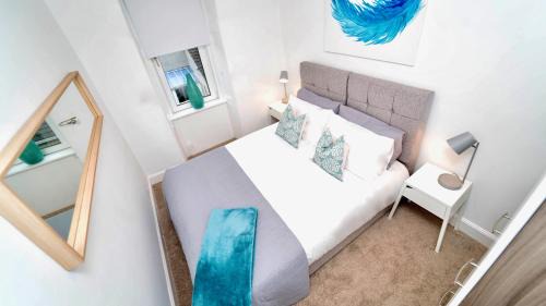 Helensburgh Apartment | Snug - Tùr Sealladh Apartment