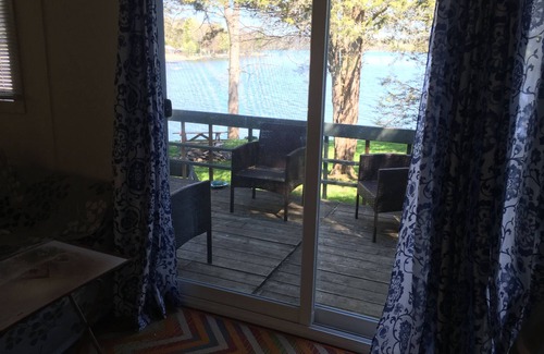 Milford Cottage | Snuggle Inn - Rustic Waterfront 3 Bedroom Cabin