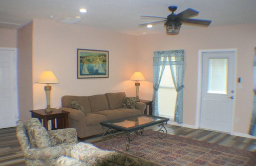 Grove City Apartment | So Close to Florida's Famous Gulf Beaches
