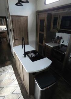 Truckland House | So "Time to Wander" Pet friendly and free early check-in!