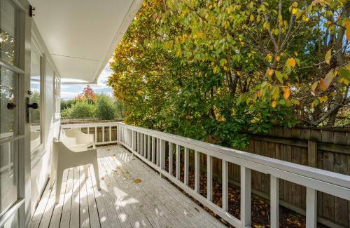 Rainbow Point House | Soak up the Sun