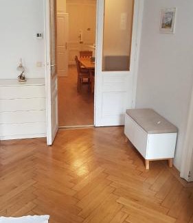 Roßau Apartment | Sobieski Sigmund Freud Apartment