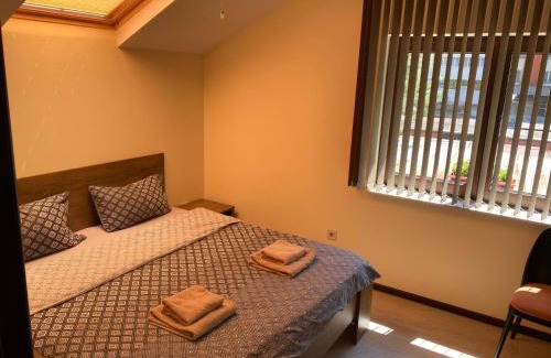 g.k. Strelbishte House | Sofia Family House - Free Parking