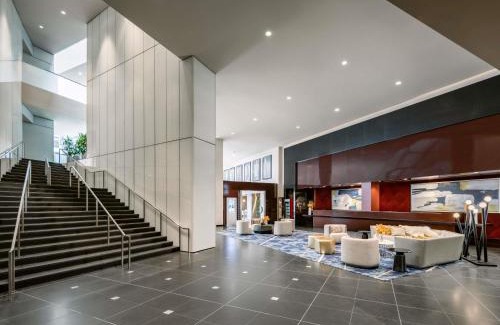 Rush and Division Hotel | Sofitel Chicago Magnificent Mile