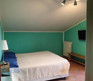 Monforte d'Alba Apartment | Soggiorno con splendida vista