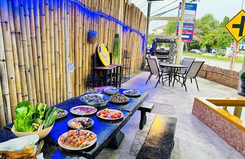 Saen Suk Villa | Sogood Bangsean Pool villa