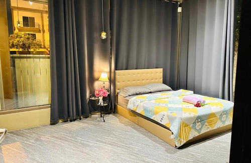 Saen Suk Villa | Sogood Bangsean Pool villa