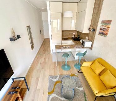Zeljeznica Apartment | Soho City Studio M&S