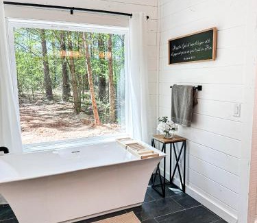 Broken Bow House | Soho Haven Cabin is Luxurious!