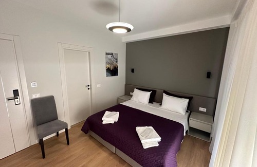 Blloku Apartment | Soin Rooms