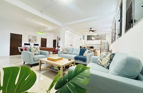 Puerto Nuevo House | Soindamar Beach House “5 minute walk to the beach"