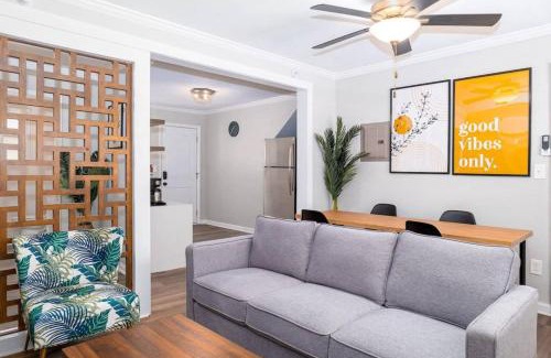 Cottage Line Apartment | Sojourn Beach Side Paradise Cove Suite