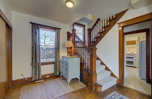 Downtown Omaha House | Sojourner House - Welcoming Omaha Retreat